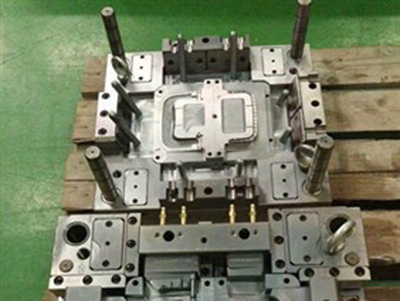 张家川模具制造-06
